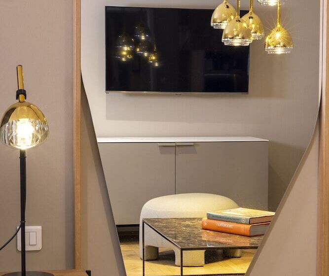 سوییت, Le Colombier