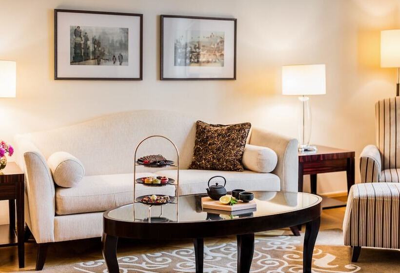 سوییت جونیور, Mandarin Oriental Prague