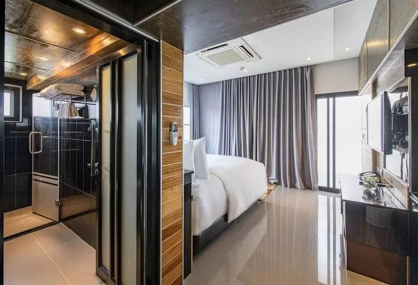 ペントハウス２ベッドルームアパート, NH Boat Lagoon Phuket Resort