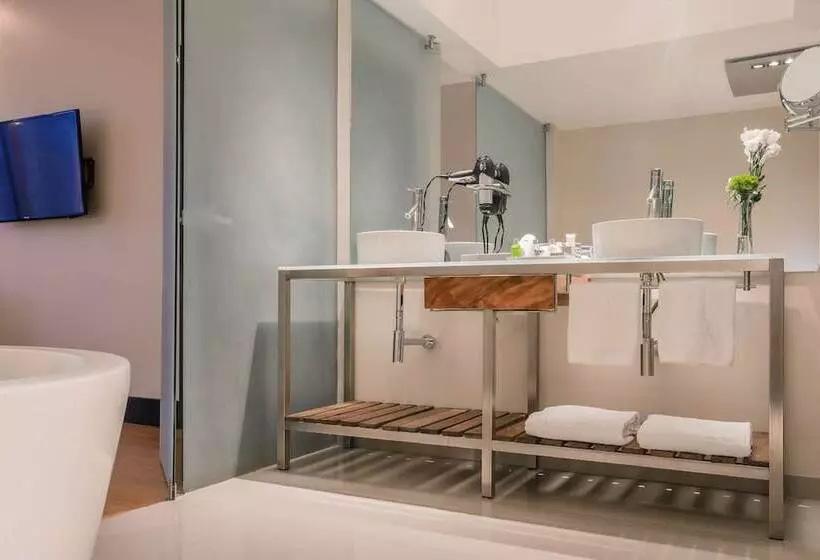 اتاق پرمیوم, NH Collection Mexico City Santa Fe