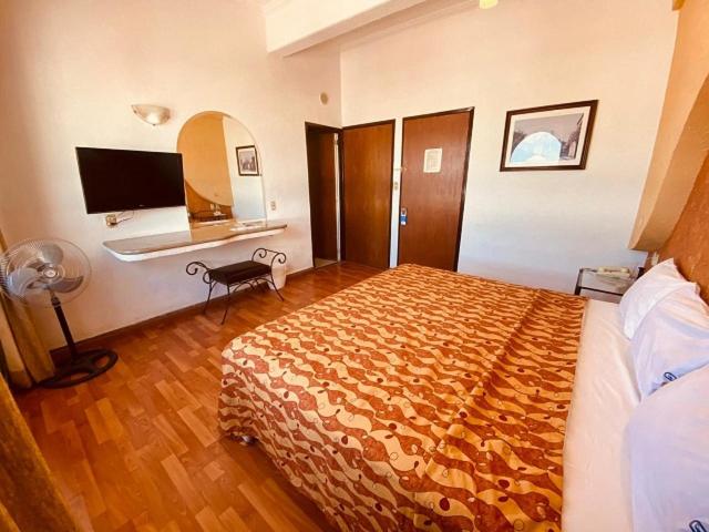 غرفة قياسية, Palace Puebla