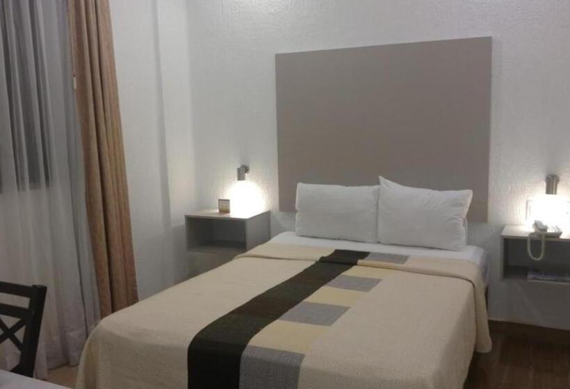 غرفة قياسية, Palace Puebla