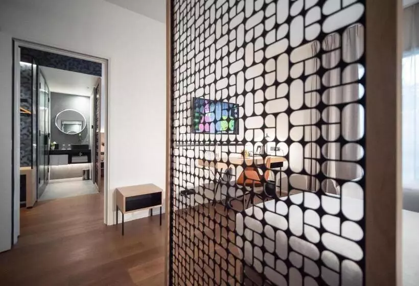 Standard-huone Yhdistettävä, Paxton Paris MLV