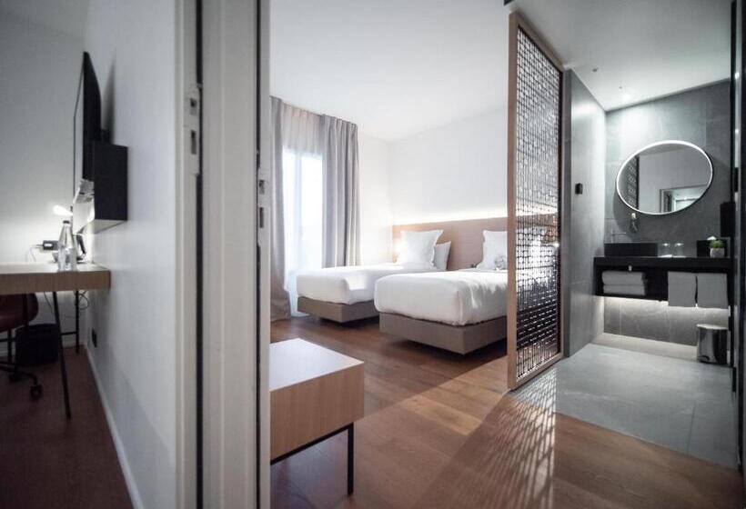 חדר סטנדרט מקשר, Paxton Paris Mlv