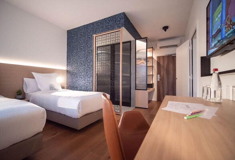 חדר פרמיום, Paxton Paris Mlv