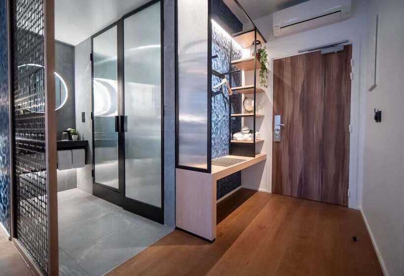 חדר פרמיום, Paxton Paris Mlv