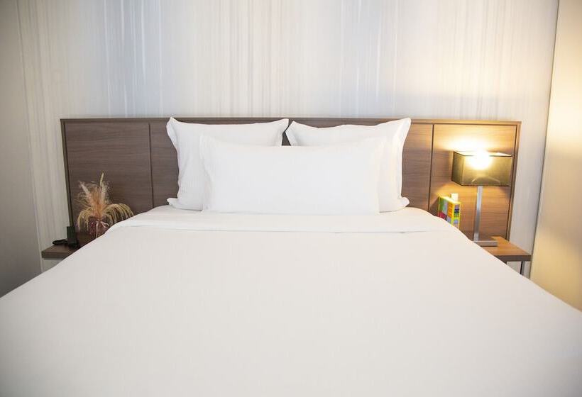 חדר דופלקס, Paxton Paris Mlv