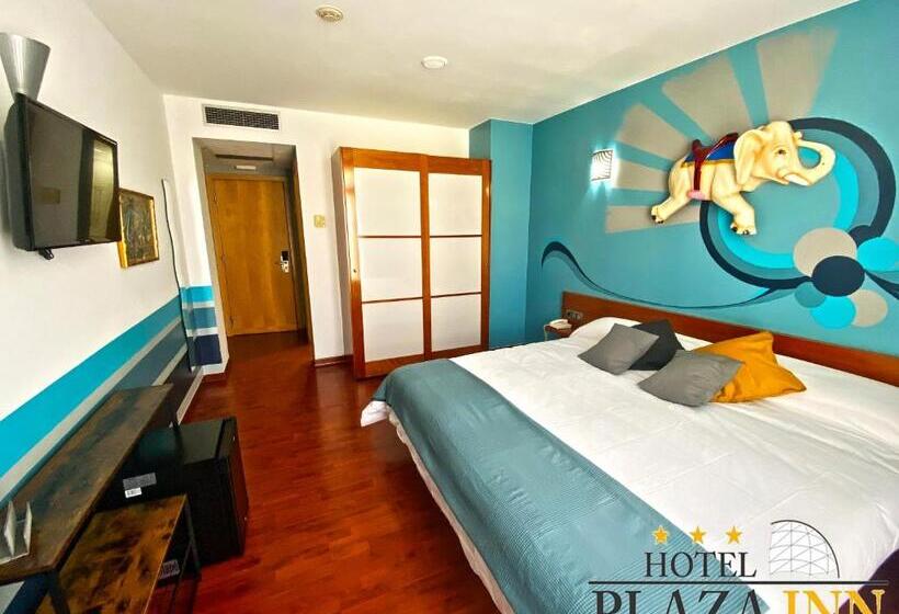 اتاق استاندارد, Plaza Inn