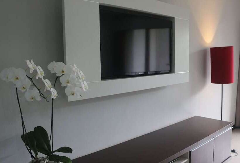 2 Bedroom Suite with Balcony, Prime Plaza Suites Sanur – Bali