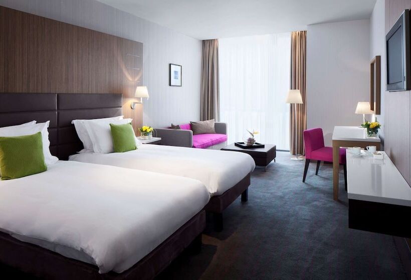 스탠다드 룸, Radisson Blu Royal Hotel Dublin