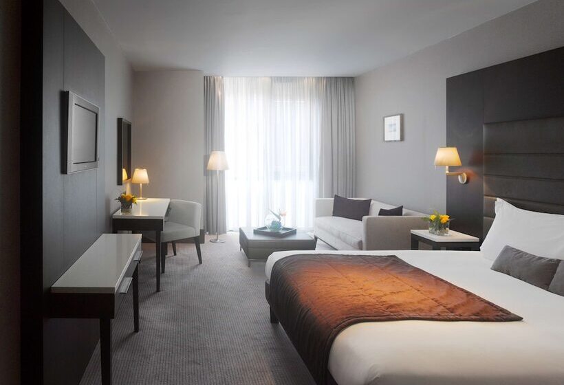 스탠다드 룸, Radisson Blu Royal Hotel Dublin