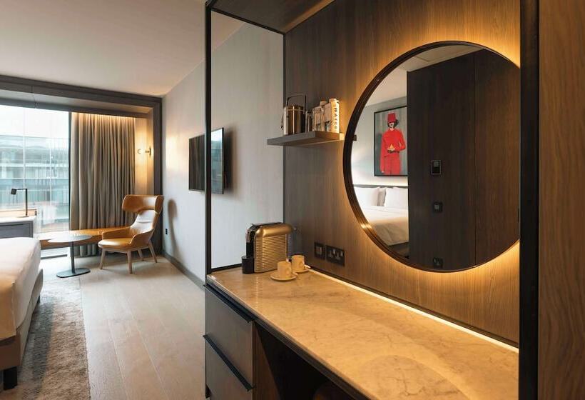 프리미엄 룸, Radisson Blu Royal Hotel Dublin