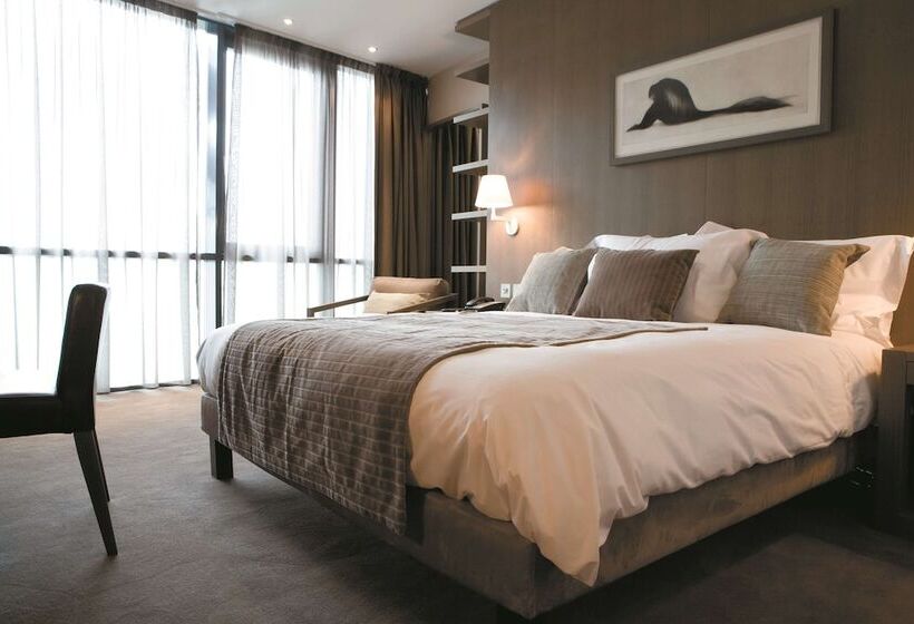 발코니가 있는 스위트, Radisson Blu Royal Hotel Dublin