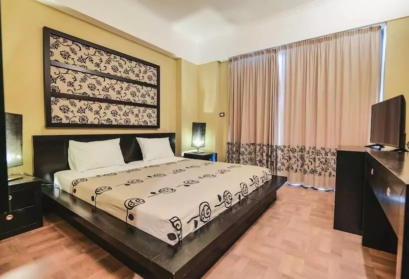 اتاق خانوادگی با چشمانداز دریا, Rapos Resort