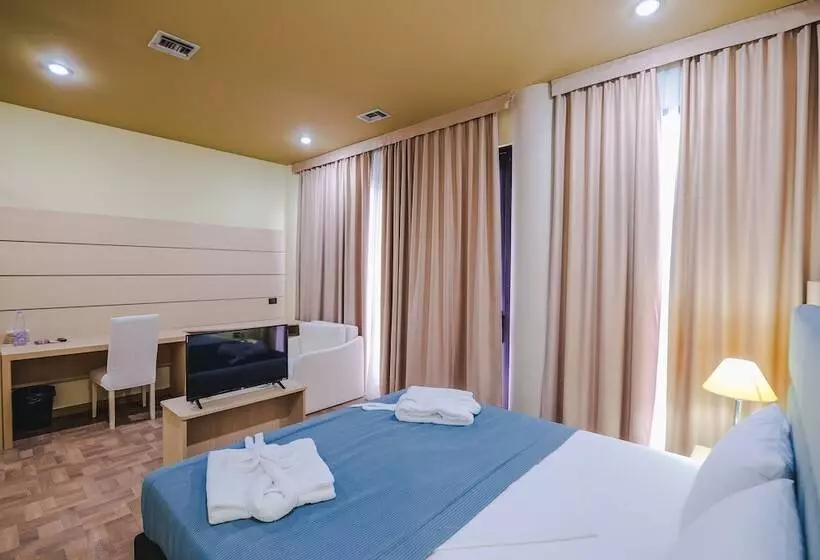 سوییت با چشمانداز دریا, Rapos Resort