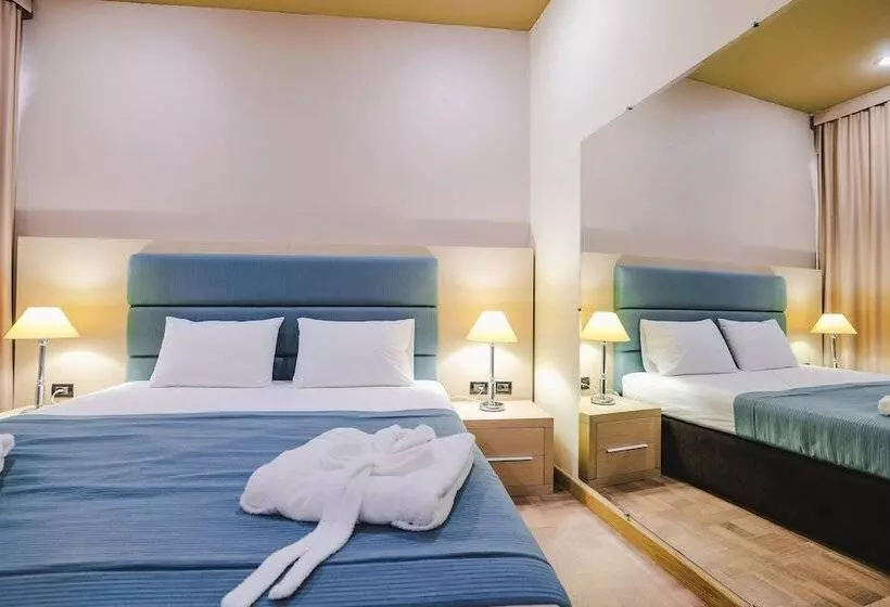 سوییت با چشمانداز دریا, Rapos Resort