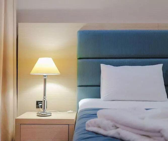 سوییت با چشمانداز دریا, Rapos Resort