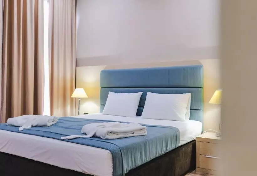 سوییت با چشمانداز دریا, Rapos Resort