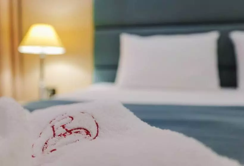 سوییت با چشمانداز دریا, Rapos Resort
