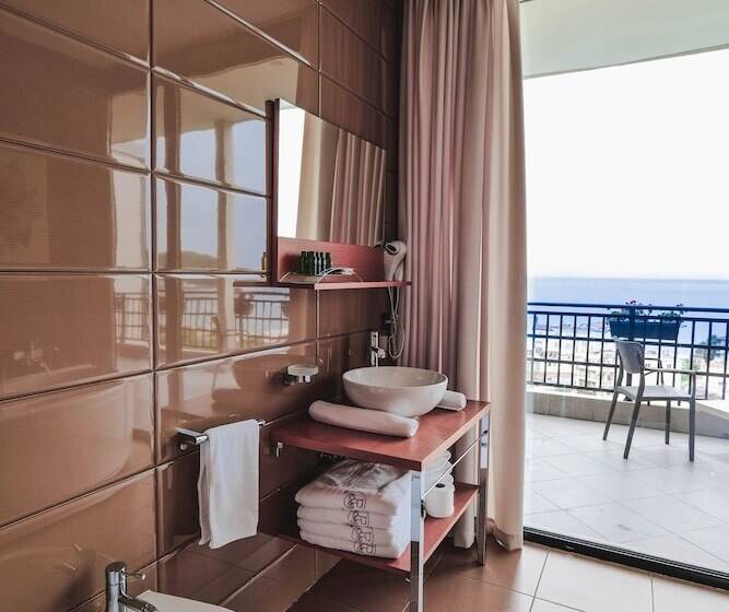 바다 전망 스위트, Rapos Resort