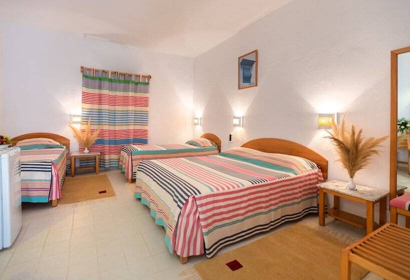 Номер Стандарт Трехместный, Samira Club   Caters To Couples