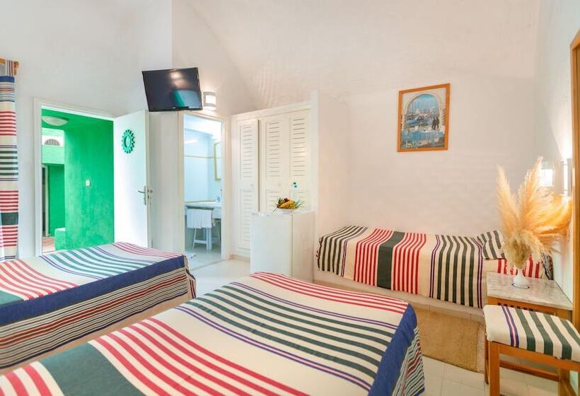 Номер Стандарт Трехместный, Samira Club   Caters To Couples