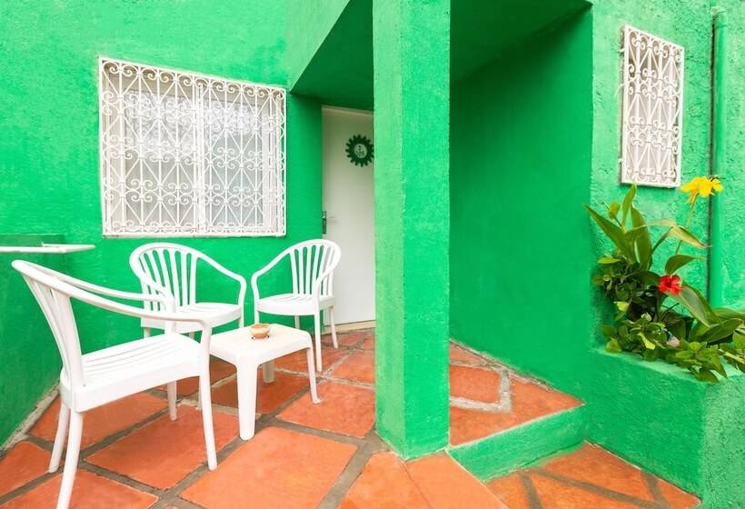 Номер Стандарт Трехместный, Samira Club   Caters To Couples