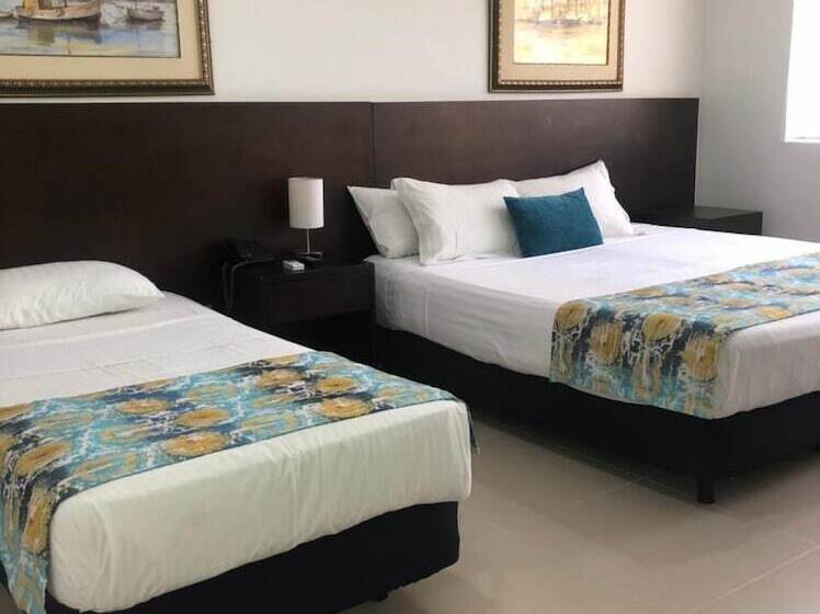 スタンダードトリプルルーム, San Martin Cartagena