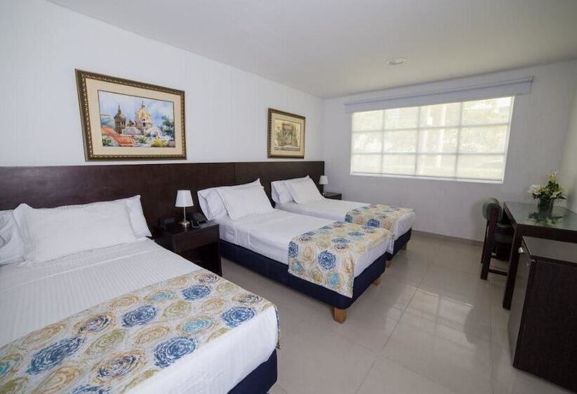 スタンダードトリプルルーム, San Martin Cartagena