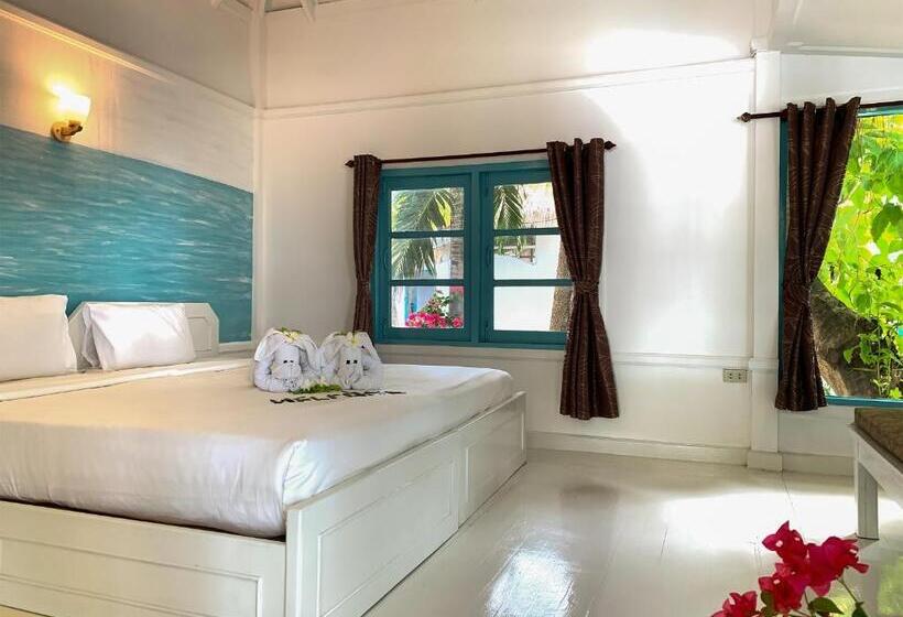 침실 1개 디럭스 빌라, Sand Sea Beach Resort