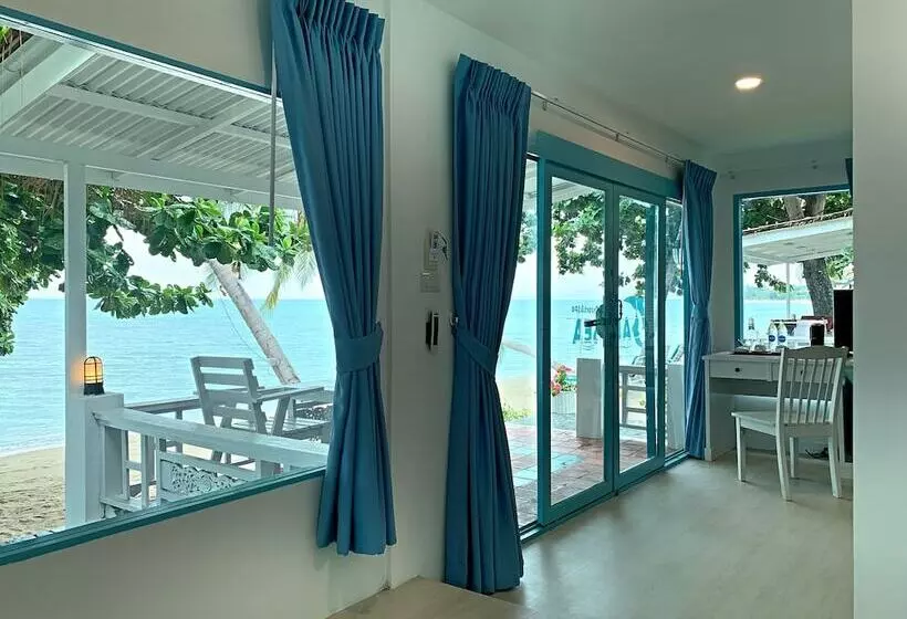 سوئیت رویال, Sand Sea Beach Resort