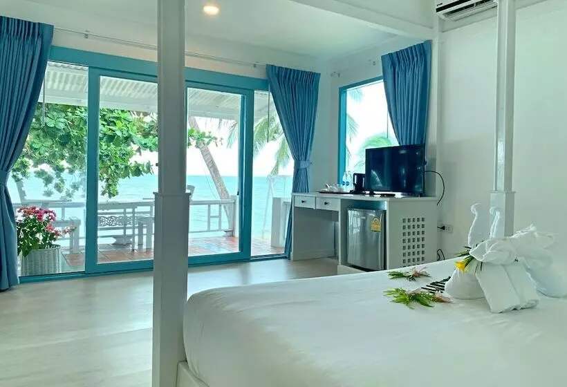 سوئیت رویال, Sand Sea Beach Resort