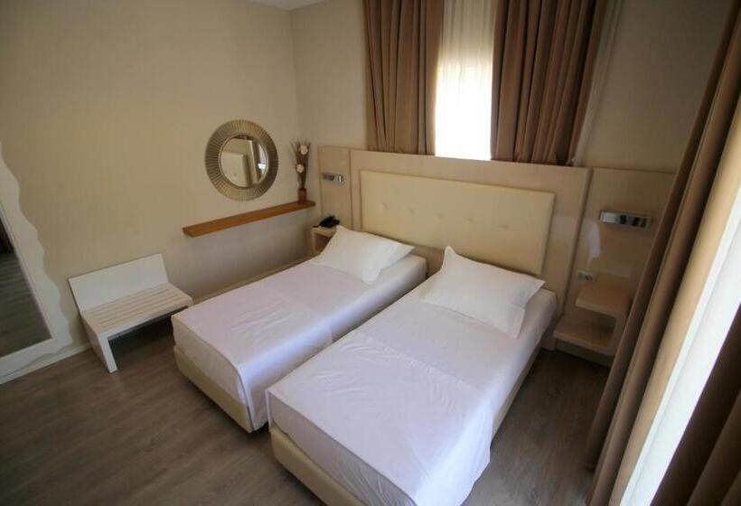 Standardrum med Balkong, Sejko