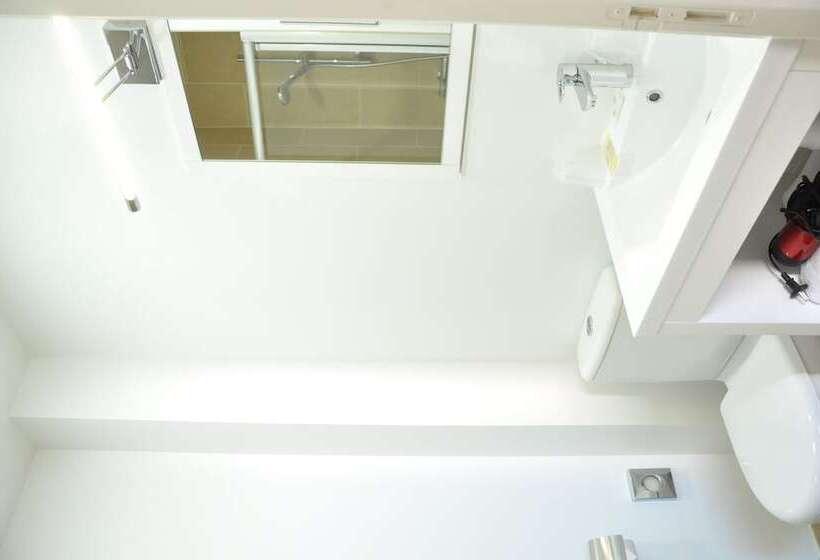 اتاق پرستیژ, Foch Nancy Gare