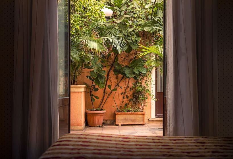 اتاق استاندارد یک نفره, Villa Romeo