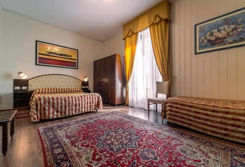 اتاق استاندارد سه نفره, Villa Romeo