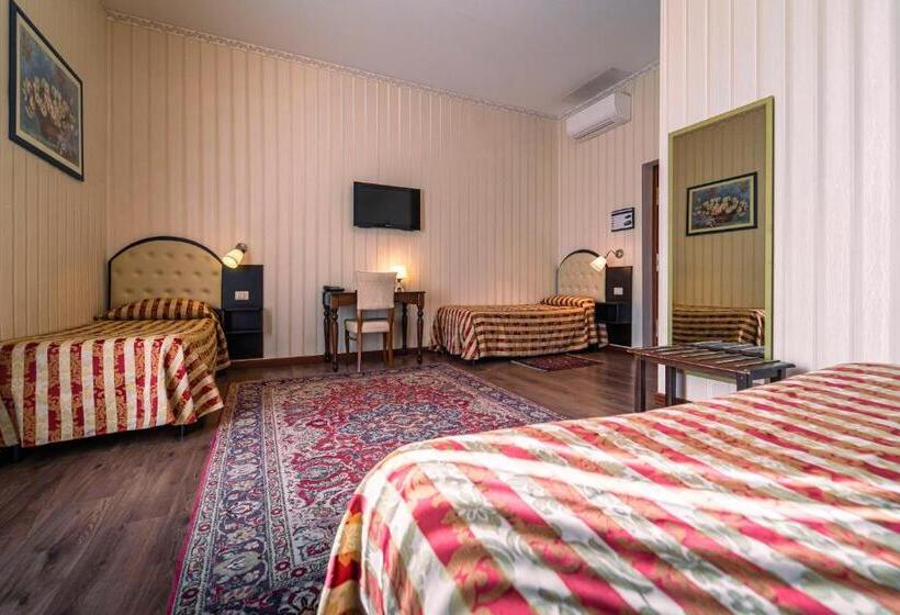 Номер Стандарт Трехместный, Villa Romeo