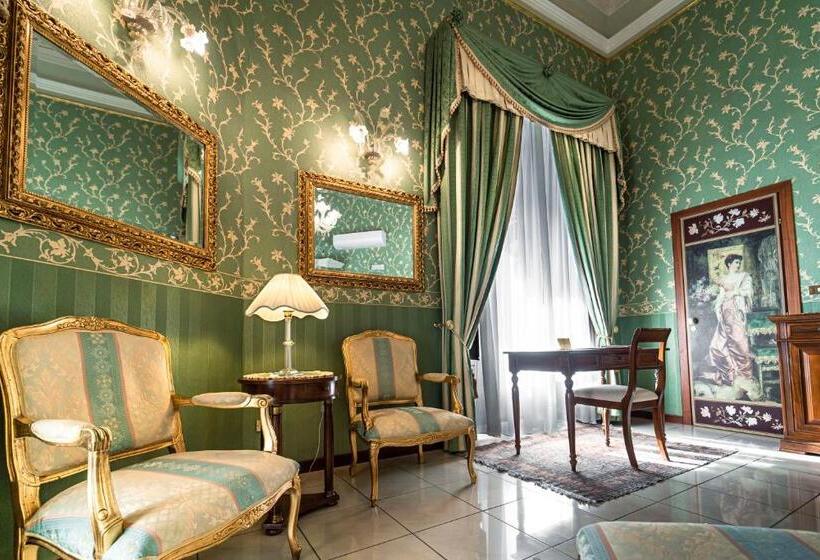 اتاق لوکس, Villa Romeo