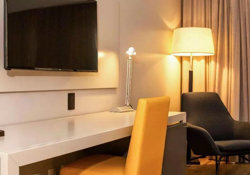 اتاق استاندارد با تخت بزرگ, Novotel Florianopolis
