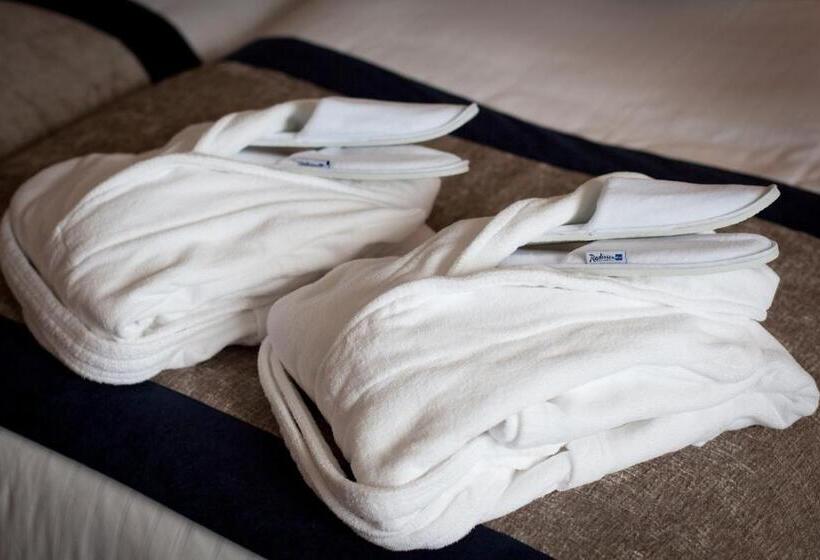 اتاق پرمیوم با چشم‌انداز دریا, Radisson Blu Waterfront Hotel, Jersey