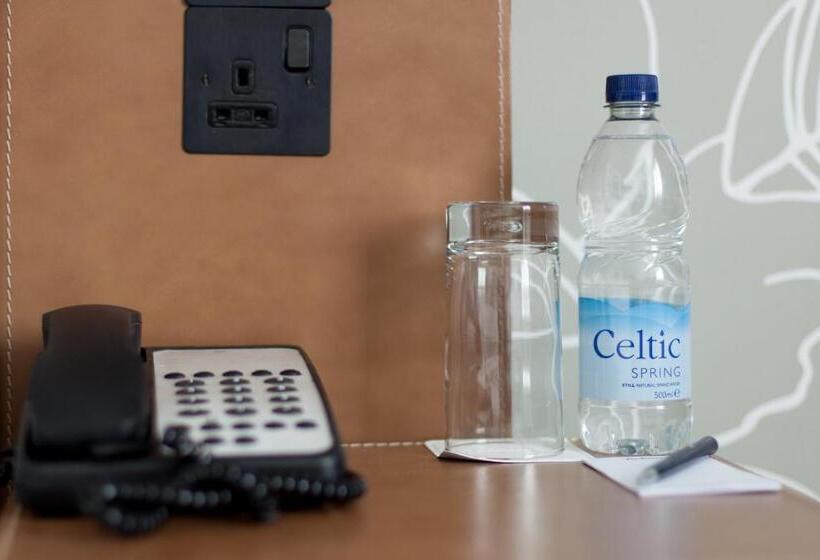 オーシャンビューのプレミアムルーム。, Radisson Blu Waterfront Hotel, Jersey