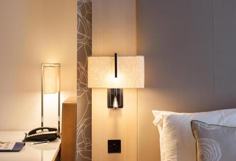 Люкс с Видом, Radisson Blu Waterfront Hotel, Jersey