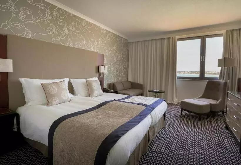 オーシャンビュースーペリアールーム, Radisson Blu Waterfront Hotel, Jersey