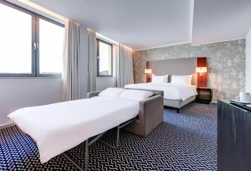 オーシャンビューファミリールーム, Radisson Blu Waterfront Hotel, Jersey