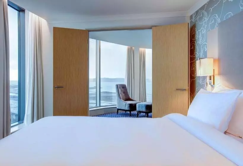 景色の見えるスイートルーム, Radisson Blu Waterfront Hotel, Jersey