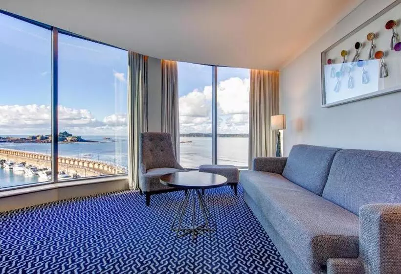 景色の見えるスイートルーム, Radisson Blu Waterfront Hotel, Jersey