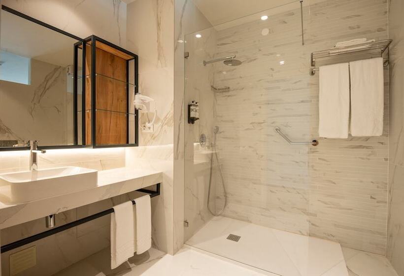 オーシャンビューのスーペリアー１ベッドルームアパートメント, Vila Luz