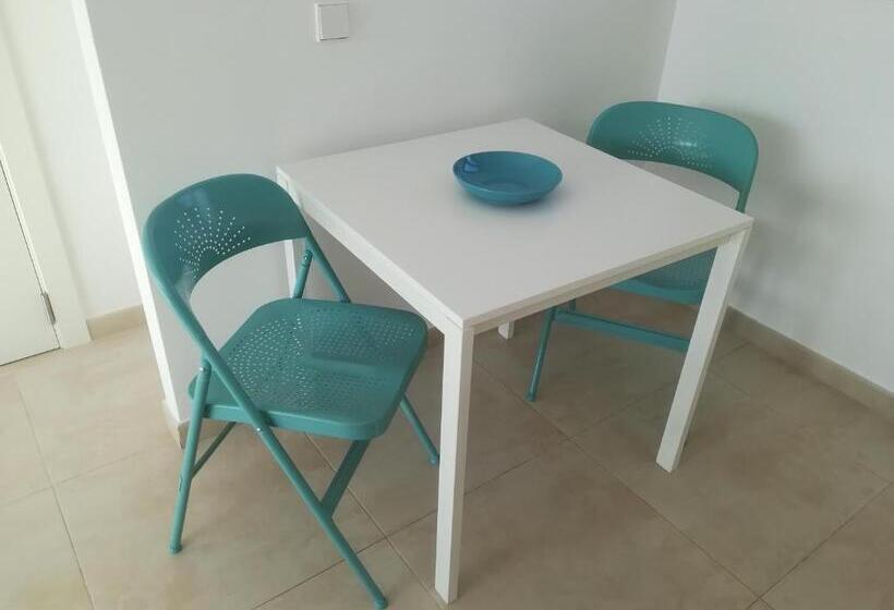 استودیوی لوکس, Apartamentos Villa Primera