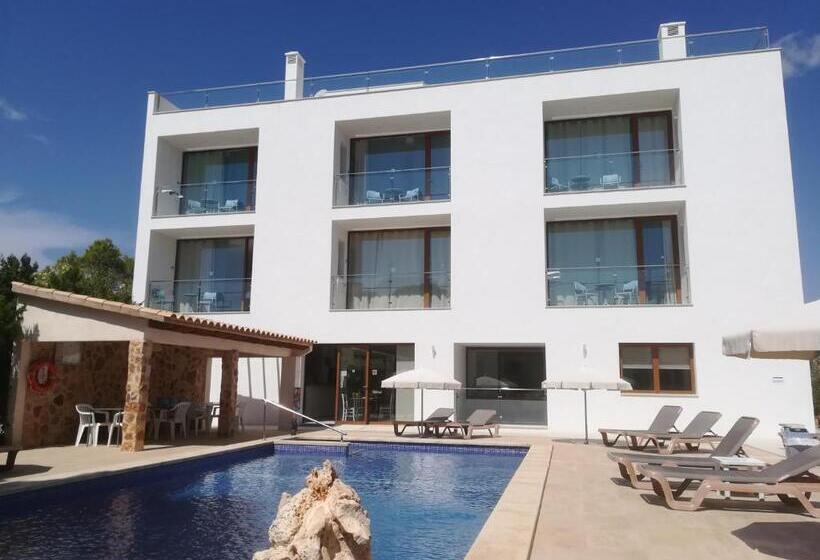 استودیوی لوکس, Apartamentos Villa Primera