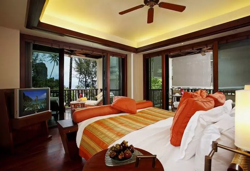 اتاق لوکس با چشم‌انداز دریا, Centara Grand Beach Resort & Villas Krabi